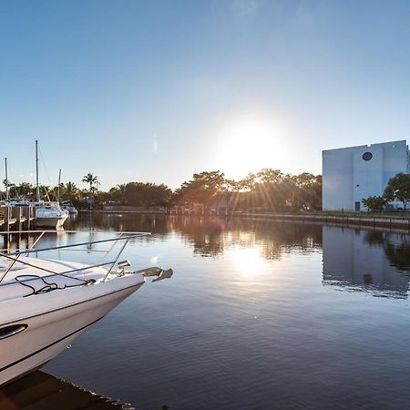 Modern Riverview Apartments Fort Lauderdale Exterior photo