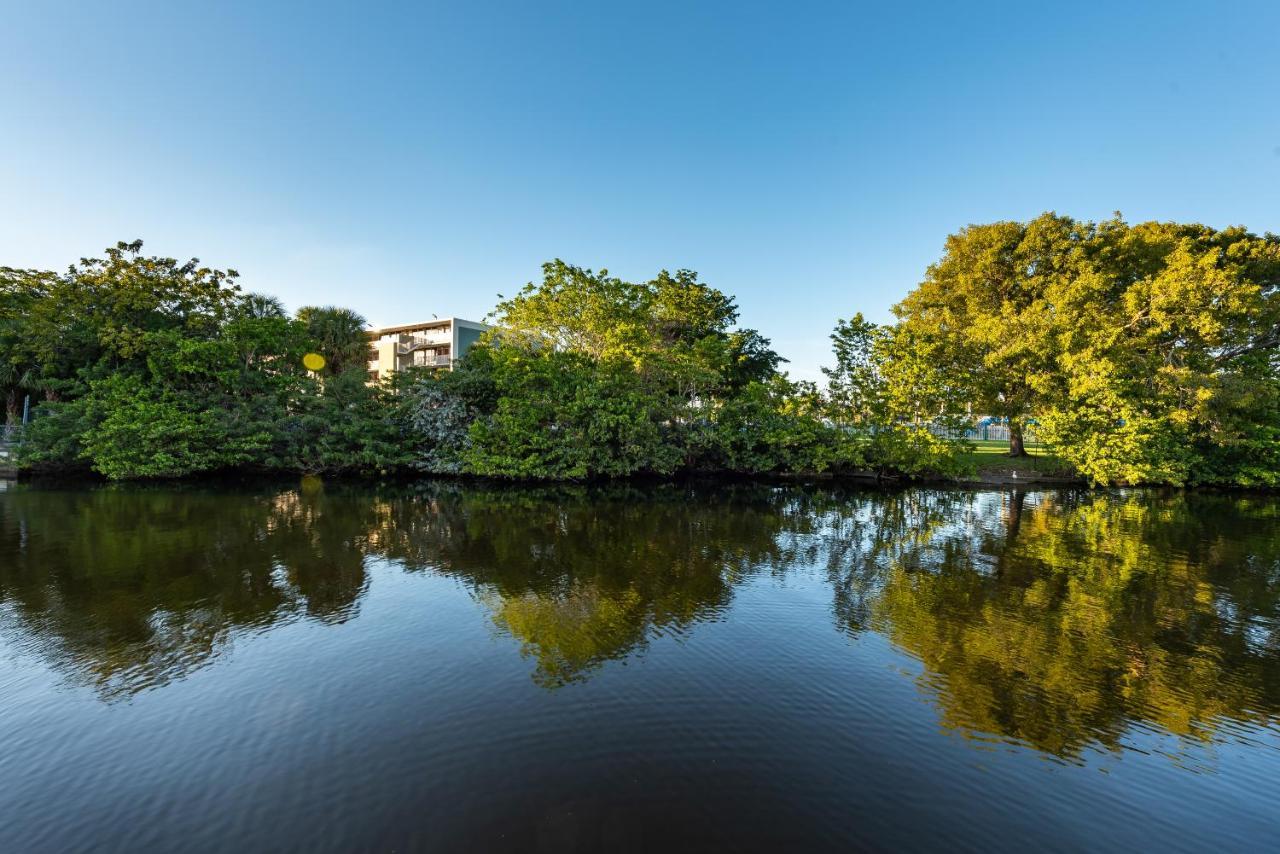 Modern Riverview Apartments Fort Lauderdale Exterior photo